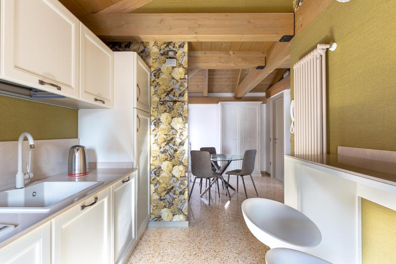 Ca' Cappello Venice Apartment 2 With Canal View Zewnętrze zdjęcie