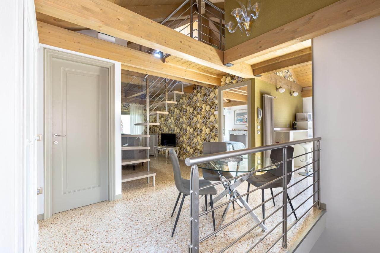 Ca' Cappello Venice Apartment 2 With Canal View Zewnętrze zdjęcie
