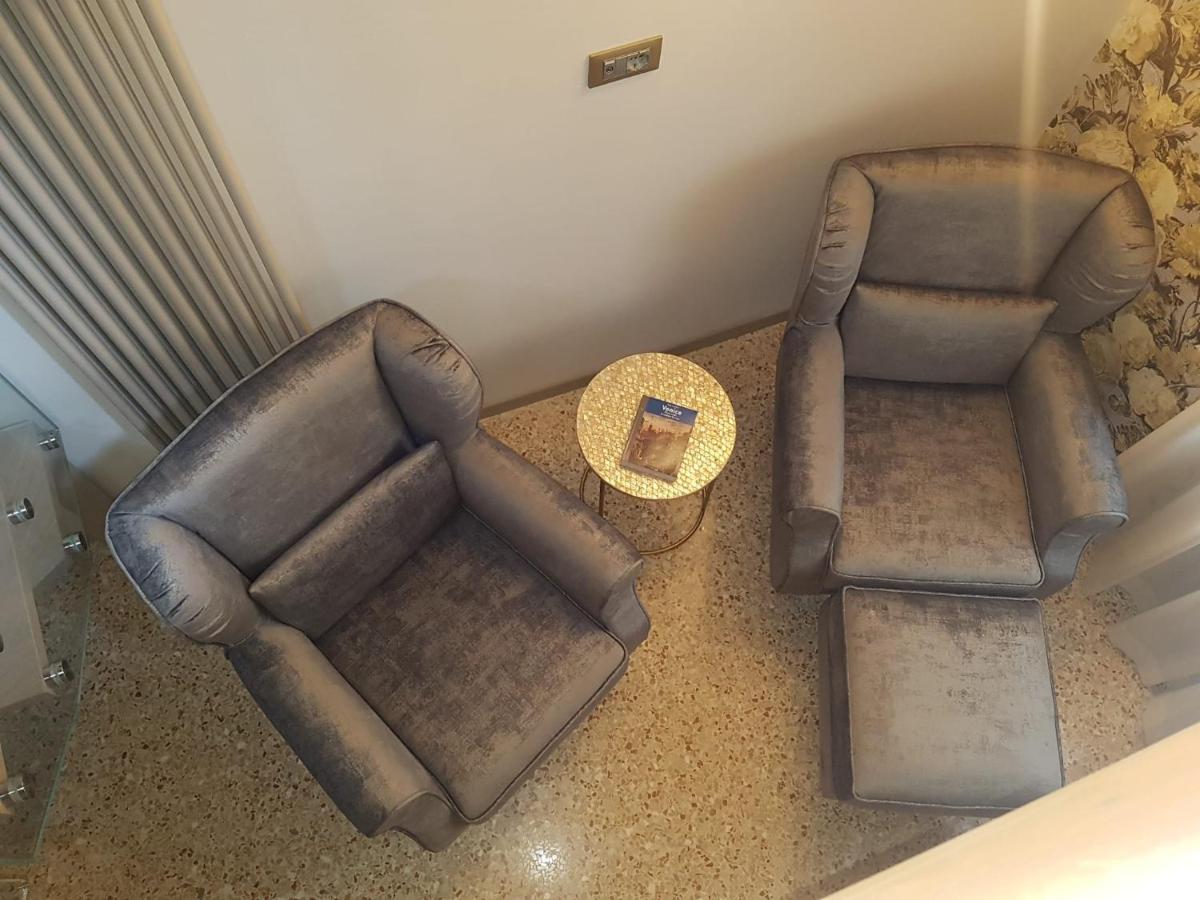Ca' Cappello Venice Apartment 2 With Canal View Zewnętrze zdjęcie